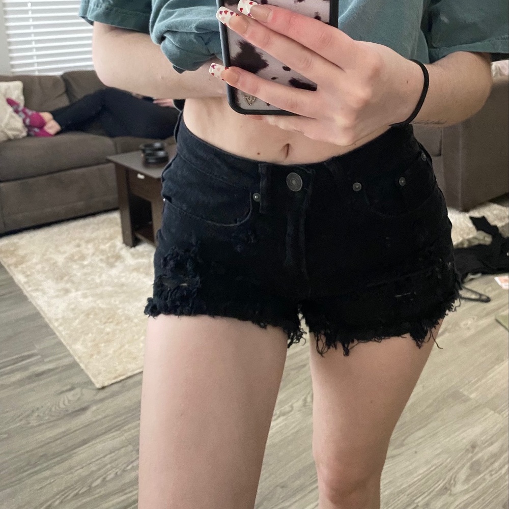 Almost Famous Black Shorts